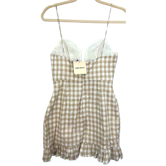 Superdown Avery Sweetheart Ruffle Dress – Nude Gingham – Size Small – NWT - Picture 5 of 8